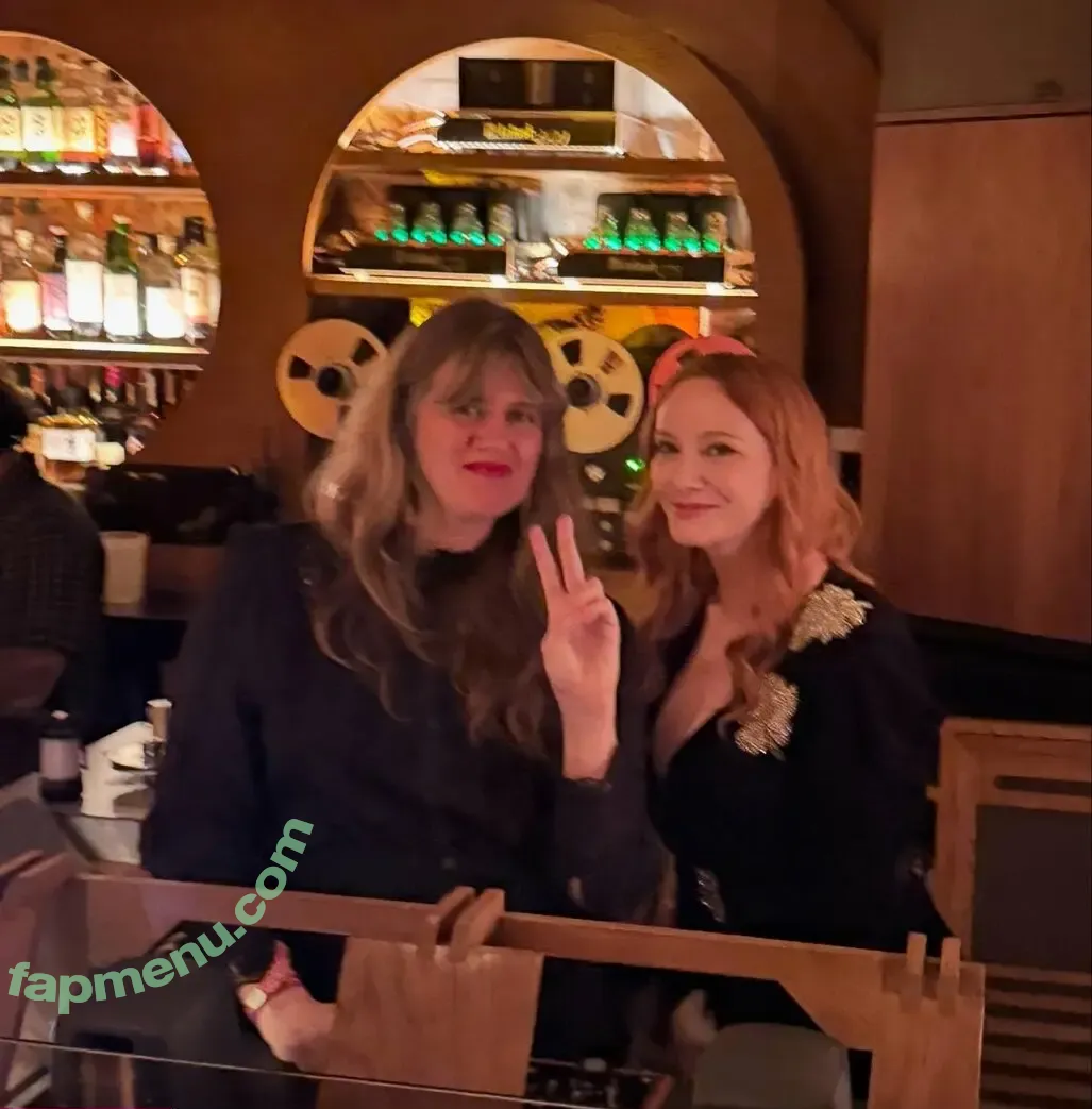 Christina Hendricks nude photo #2183 (actuallychristinahendricks)