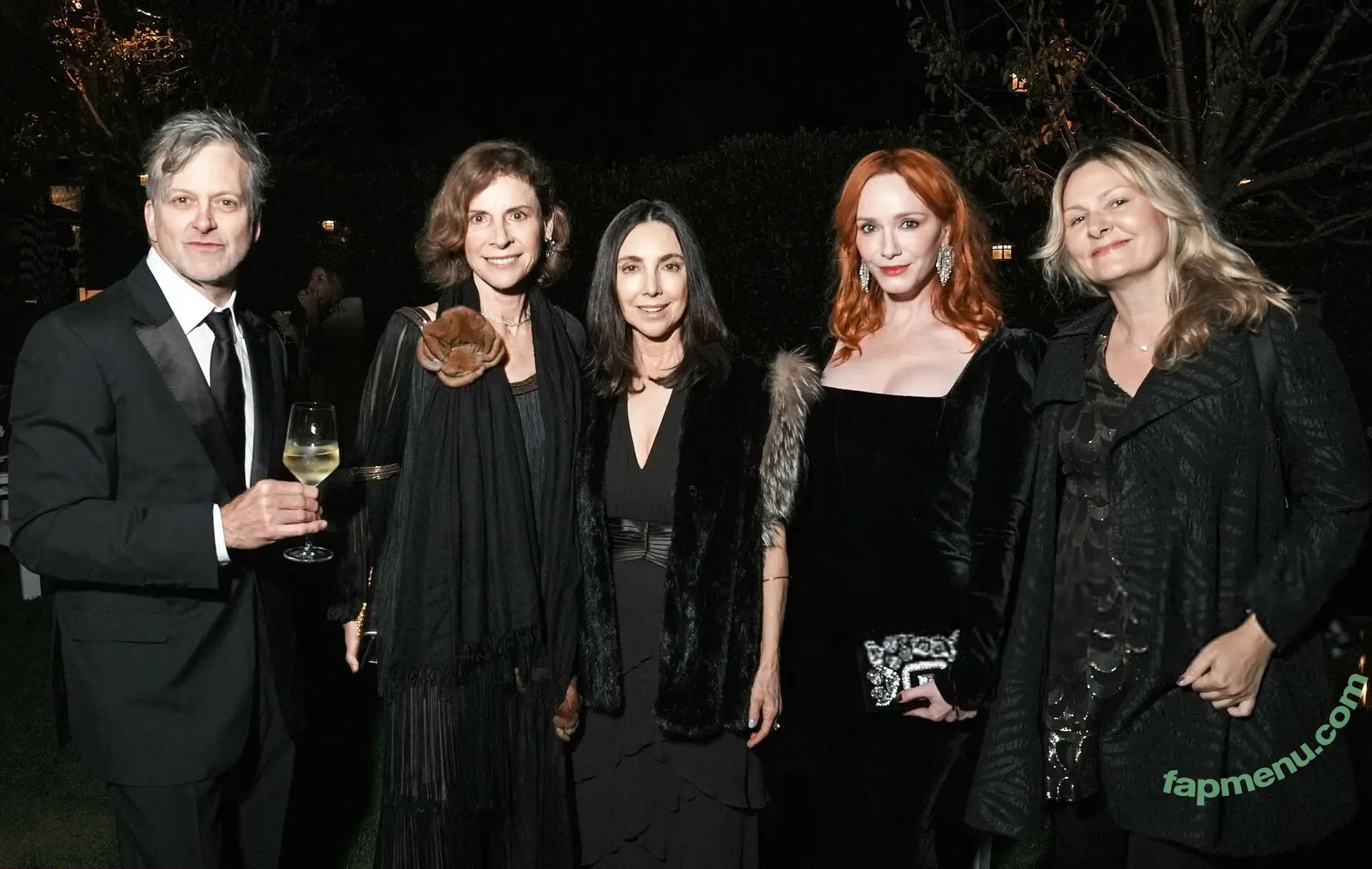 Christina Hendricks nude photo #2210 (actuallychristinahendricks)