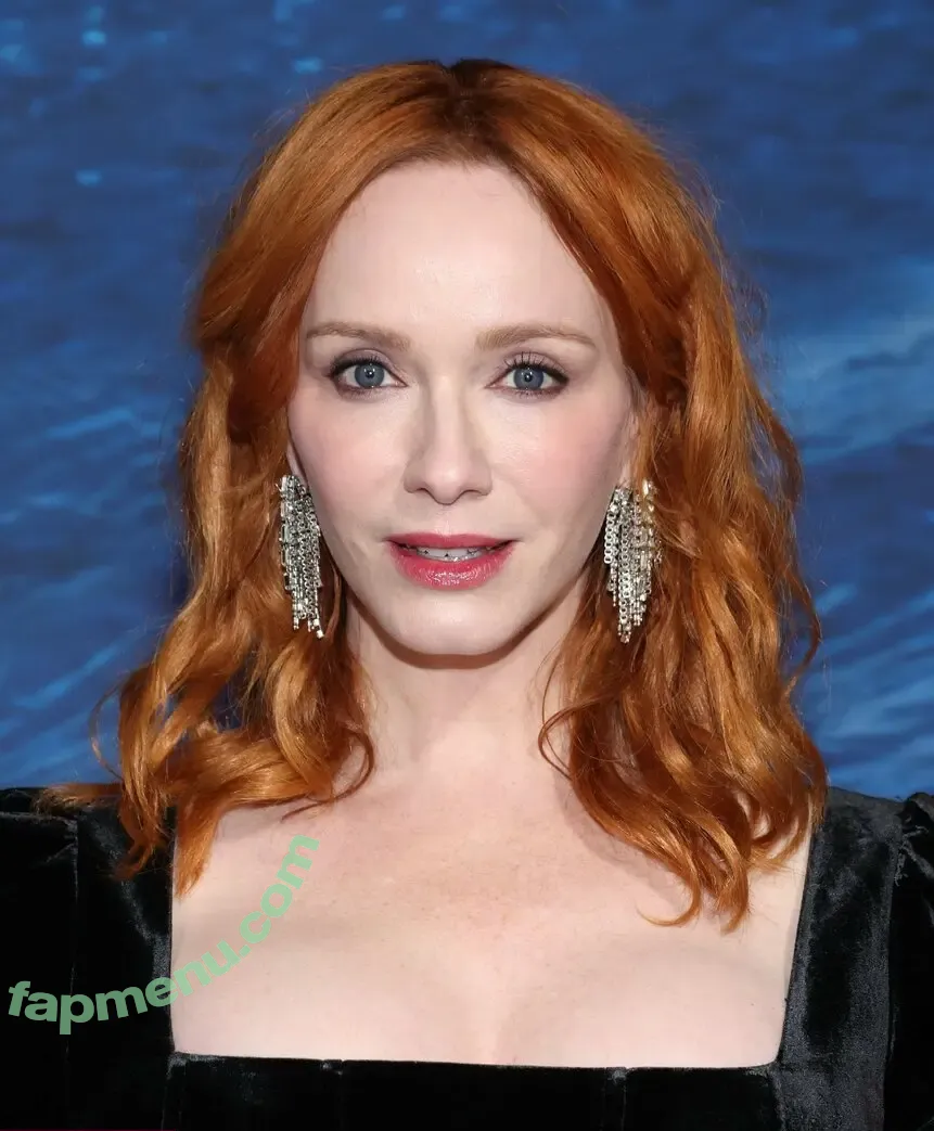 Christina Hendricks nude photo #2219 (actuallychristinahendricks)