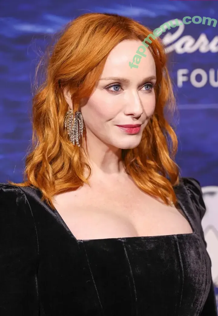 Christina Hendricks nude photo #2229 (actuallychristinahendricks)