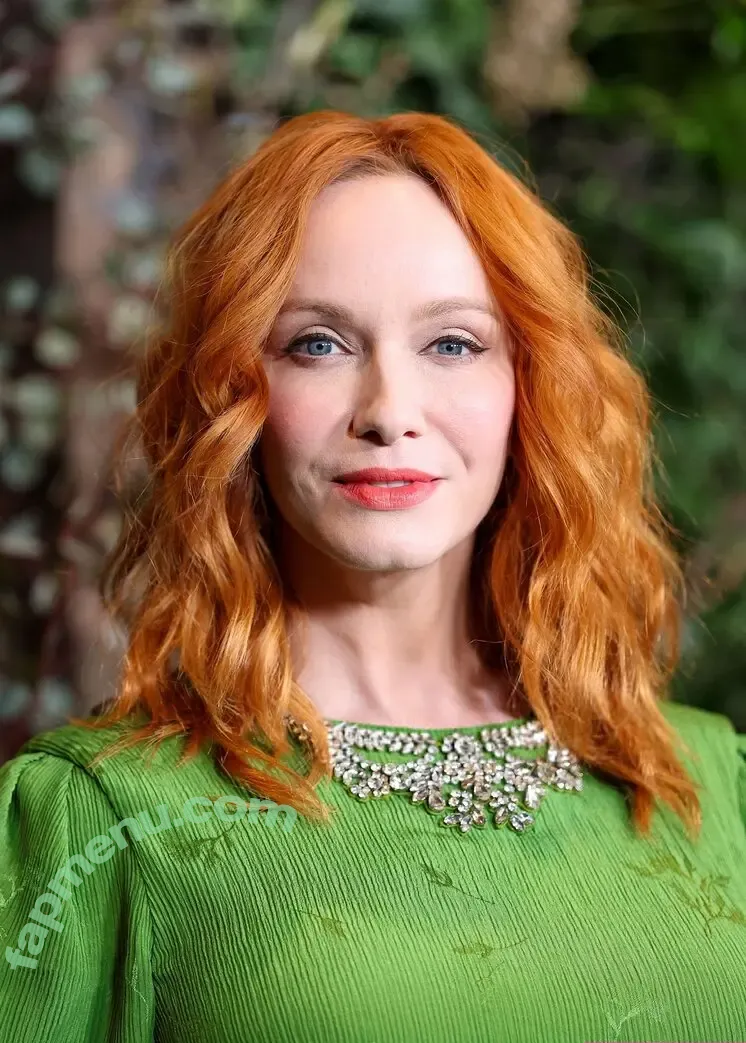 Christina Hendricks nude photo #2242 (actuallychristinahendricks)