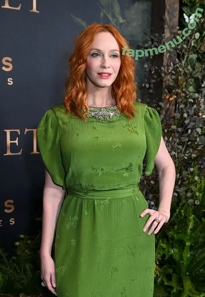 Christina Hendricks nude photo #2245 (actuallychristinahendricks)