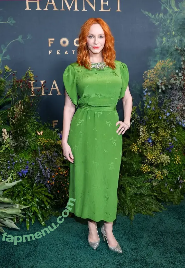 Christina Hendricks nude photo #2251 (actuallychristinahendricks)