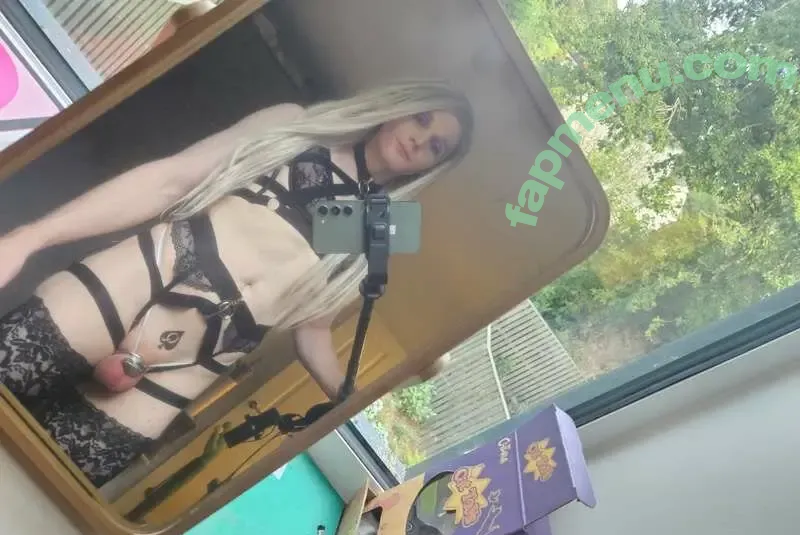 Christina May nude photo #0033 (ChristinaMay101 / Cmay1011140788 / christinamay)