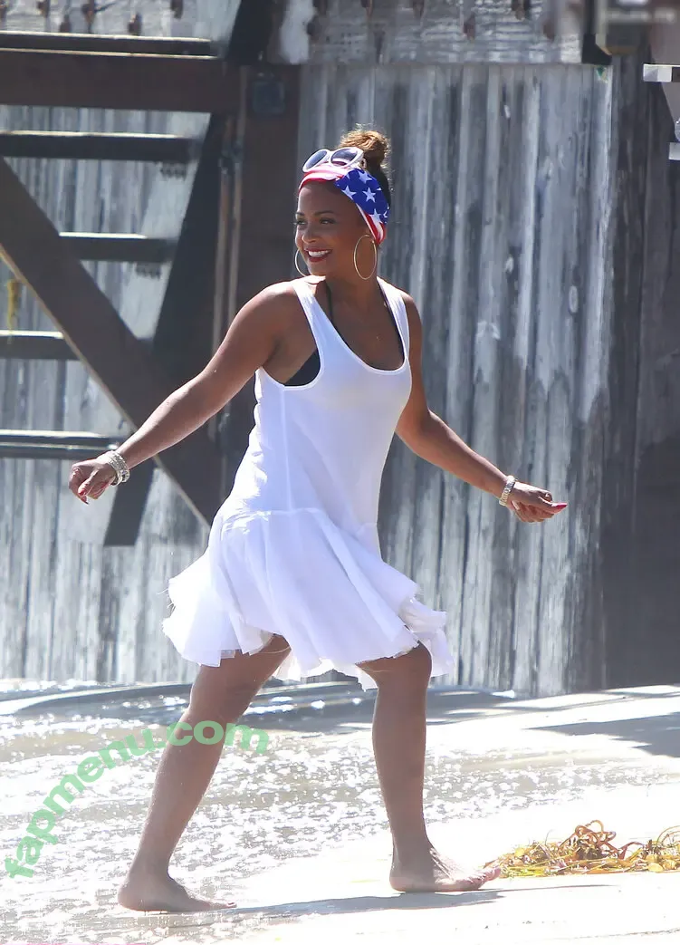 Christina Milian nude photo #1346 (ChristinaMilian / ChristinaMilianVEVO / kacytgirl)