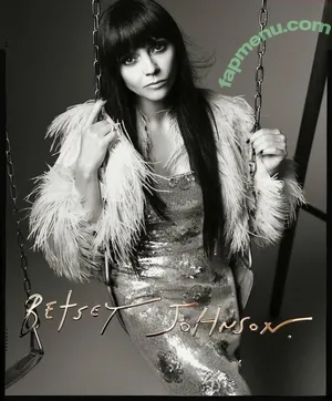 Christina Ricci / ChristinaRicci / arianaricci / riccigrams nude photo #0640