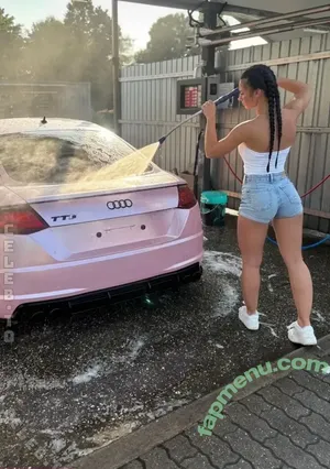 Christina Winkler / christina271099 / thepussywagon310 nude photo #0009