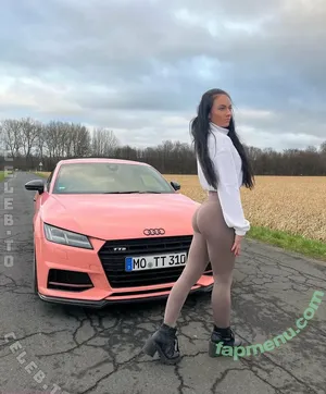 Christina Winkler / christina271099 / thepussywagon310 nude photo #0023