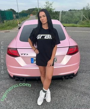 Christina Winkler / christina271099 / thepussywagon310 nude photo #0025