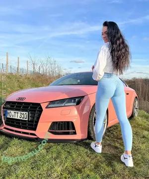 Christina Winkler / christina271099 / thepussywagon310 nude photo #0031