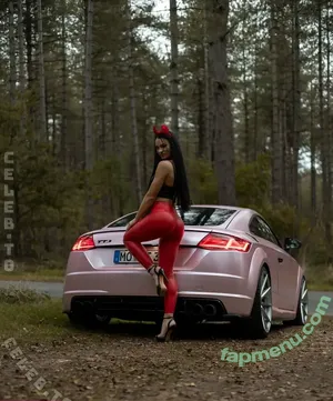 Christina Winkler / christina271099 / thepussywagon310 nude photo #0048