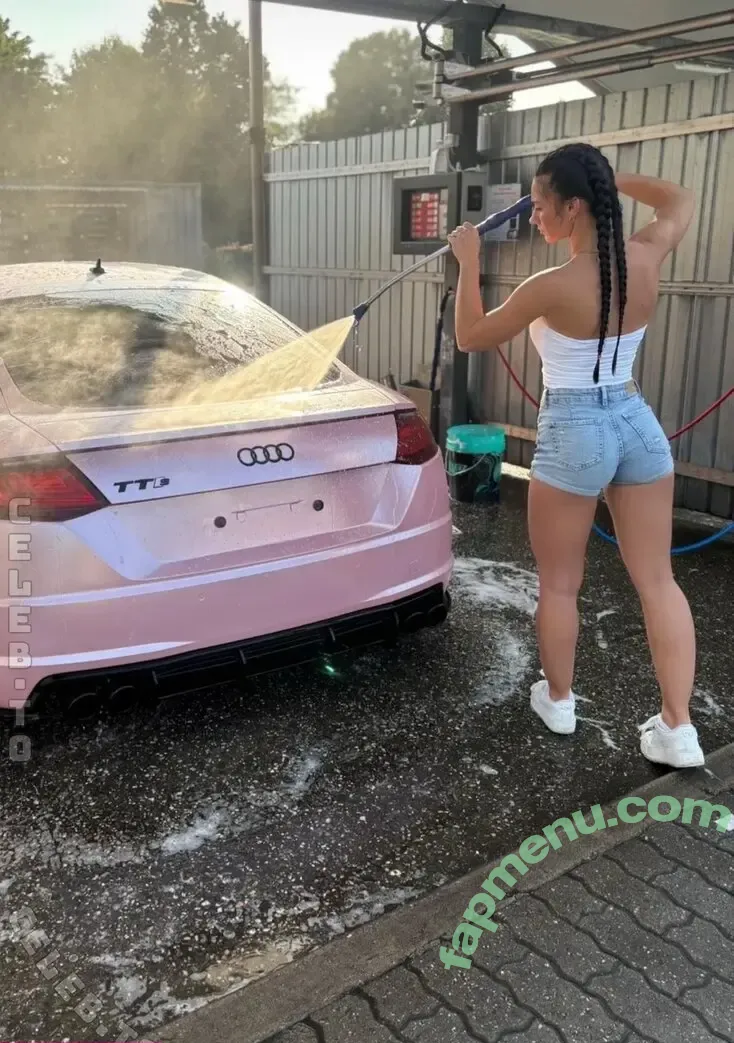 Christina Winkler nude photo #0009 (christina271099 / thepussywagon310)