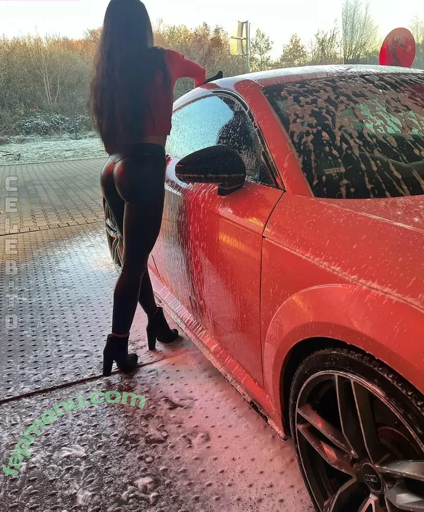 Christina Winkler nude photo #0027 (christina271099 / thepussywagon310)