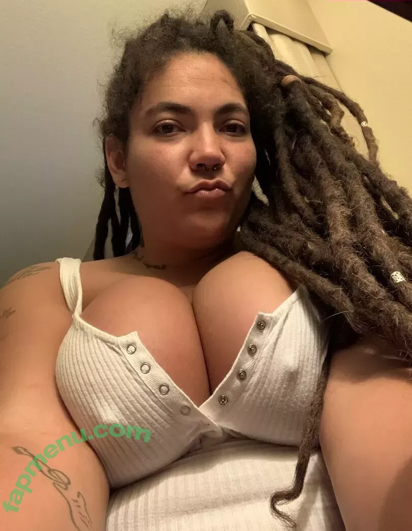 ChristinaGonzalez nude photo #0003 (FeistyFeminista / cristinagonzalezromualdez / missfiesty)