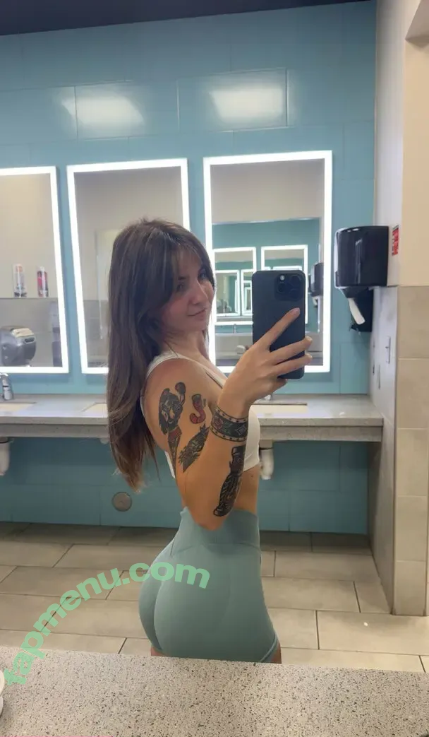 christinalinn nude photo #0019 (christina__linn)