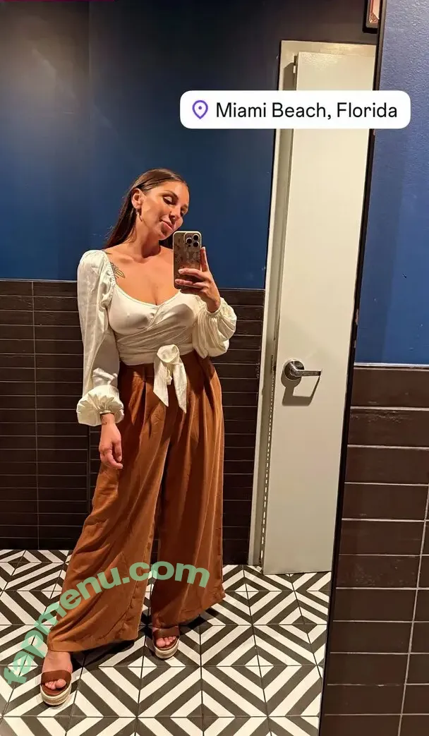 Christine Cote nude photo #0025 (kiiksta.realtor)