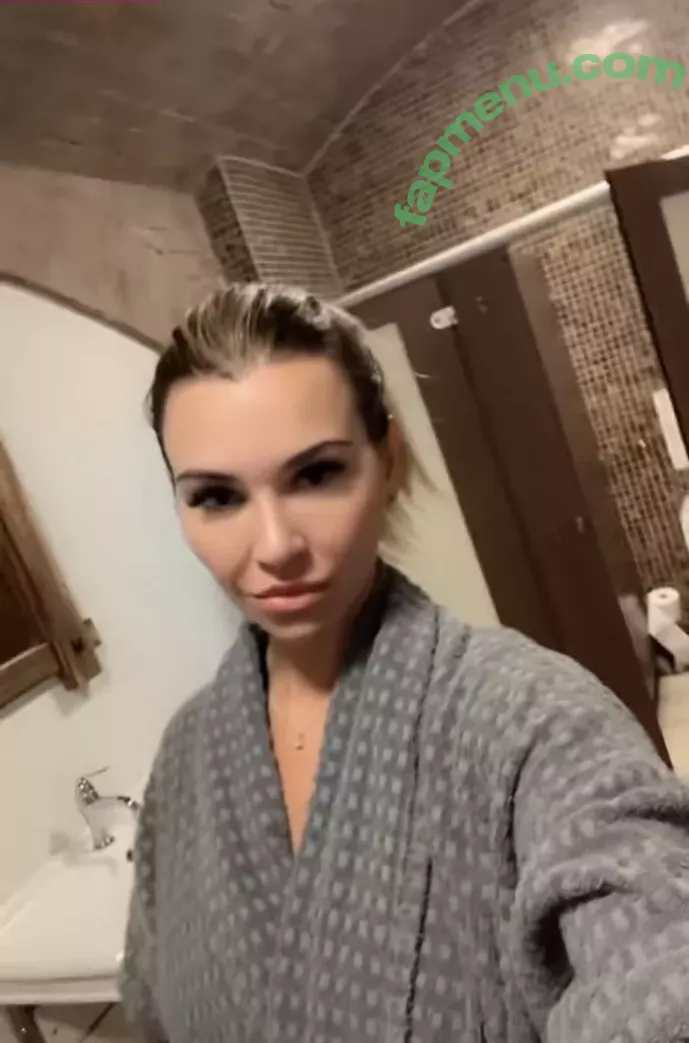 Christine McGuinness nude photo #0230 (mrscmcguinness)