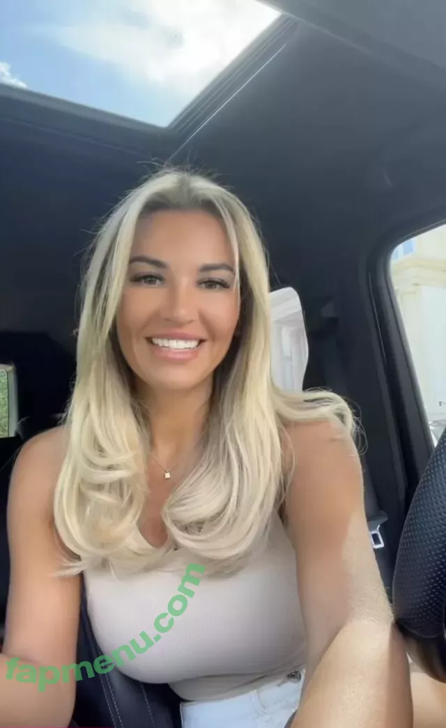 Christine McGuinness nude photo #0414 (mrscmcguinness)