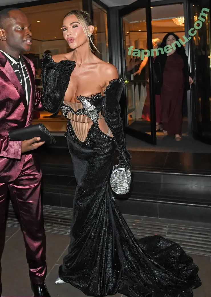 Christine McGuinness nude photo #1116 (mrscmcguinness)