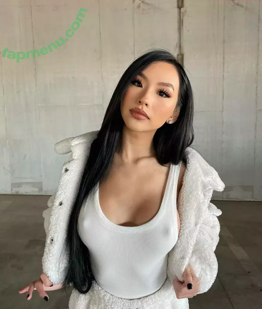 Christy Nguyen nude photo #0014 (chrissstyboo / nicolenguyen)