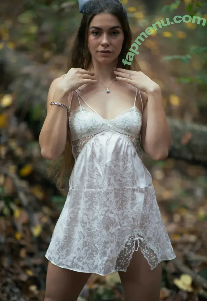 Chroniclove nude photo #0632 (Chroniclove69 / marleyschroniclove)