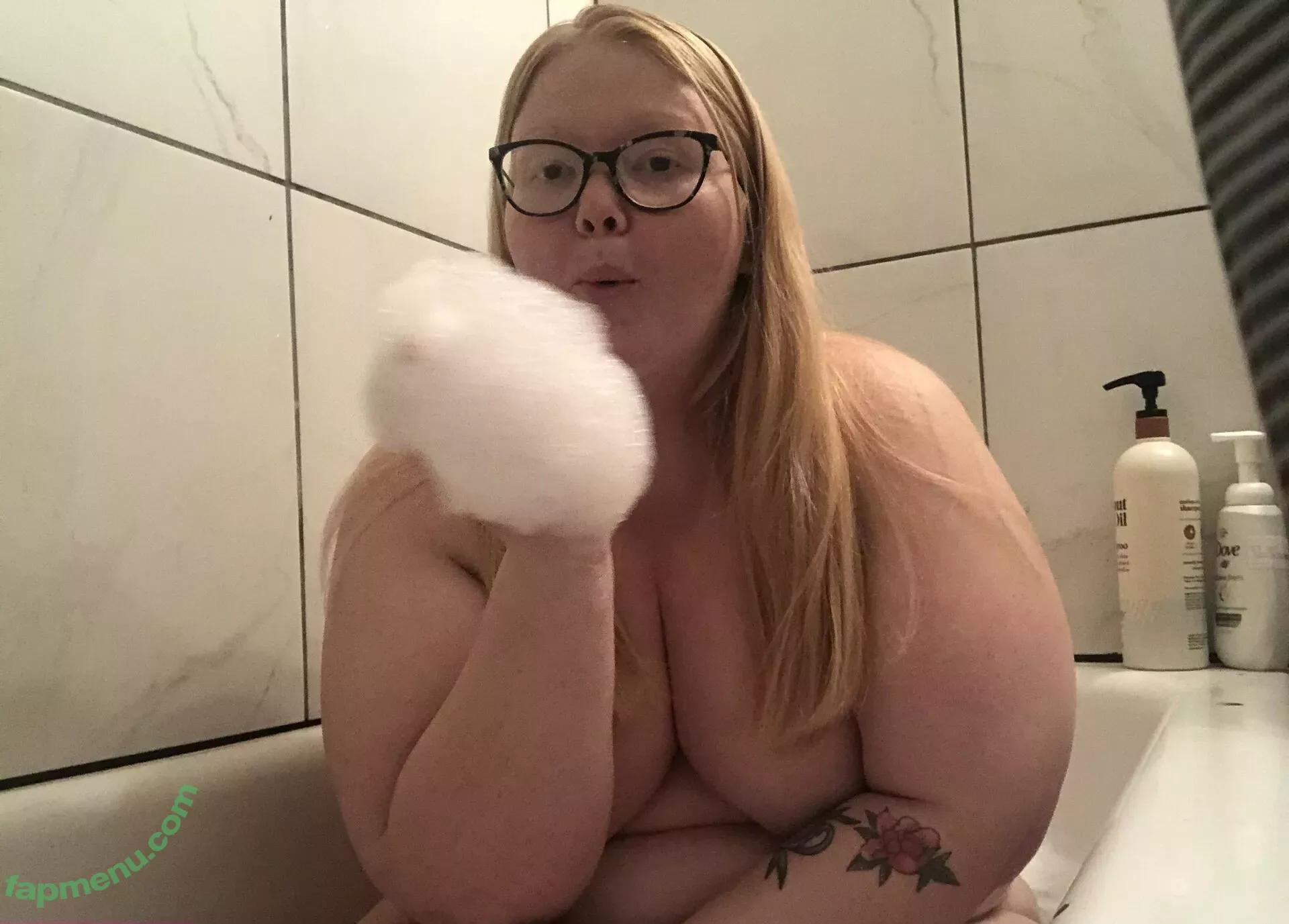 chubbyhannah nude photo #0175 (chubbyhanna)