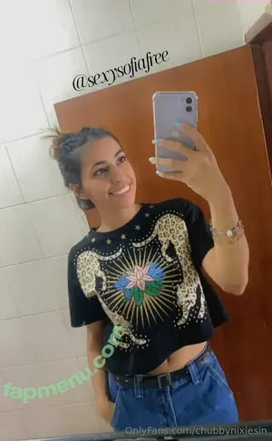 chubbynixiesin / chubbyninked nude photo #0297