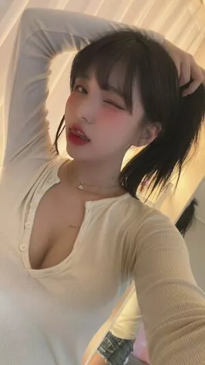 ChuJeong / do__.dong / mm3mmm / 츄정 nude photo #0019