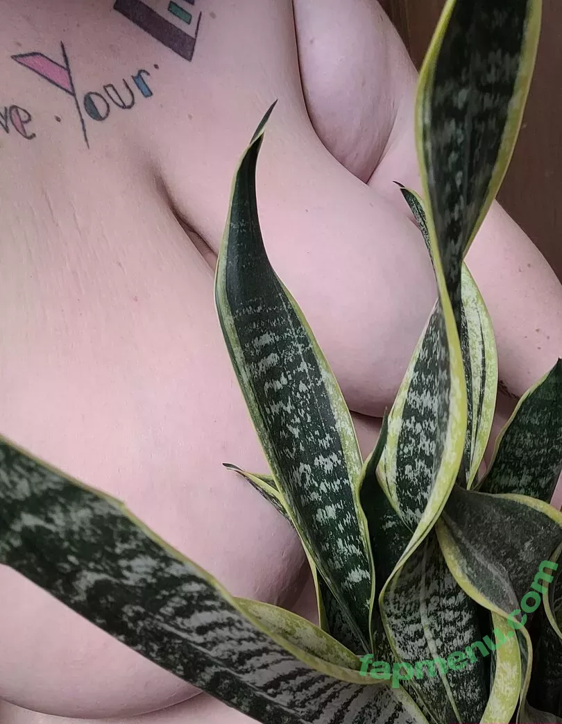 chunkyxavocado nude photo #0181 (bananavocado)