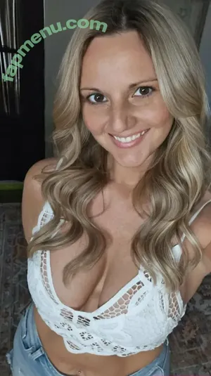 churchwifey_kk / ckwifey nude photo #0213
