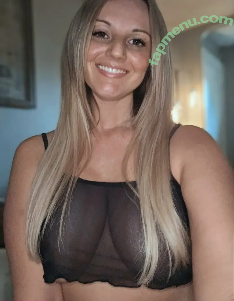 churchwifey_kk nude photo #0318 (ckwifey)
