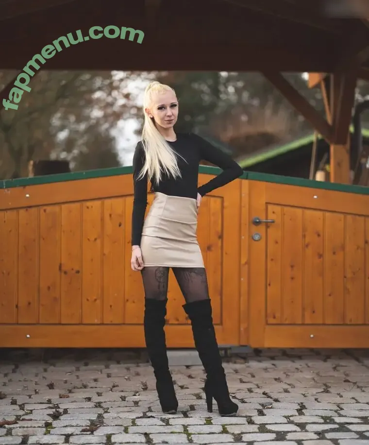 Chvnv nude photo #0012 (_official_chvnv_)