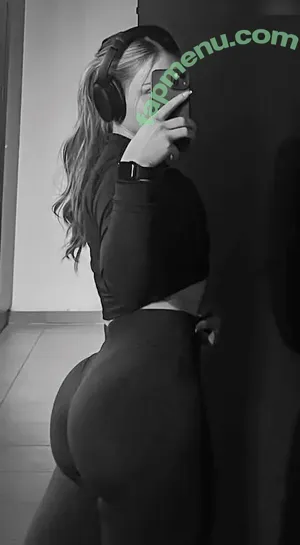  nude photo #0020