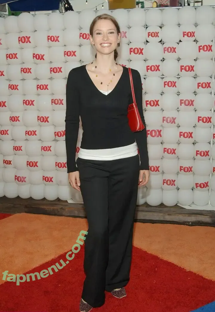 Chyler Leigh nude photo #0130 (chy_leigh)