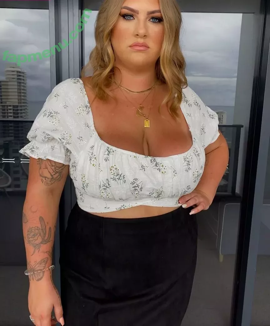 chynna nude photo #0131 (chynnaclair)