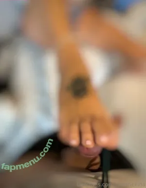  nude photo #0001