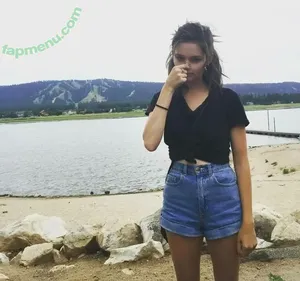 Ciara Bravo / ciarabravo nude photo #0076