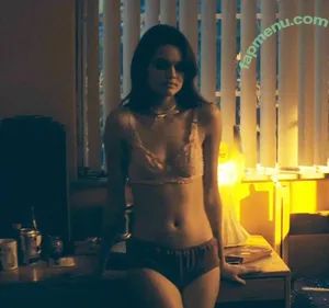 Ciara Bravo / ciarabravo nude photo #0097