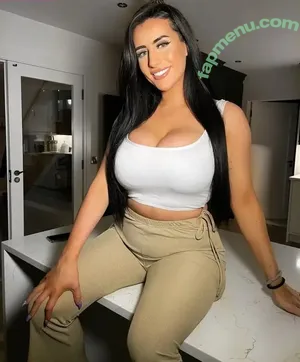 Ciara Lennon / ciaralennon / ciaralennon13 / notciaralennon nude photo #0485