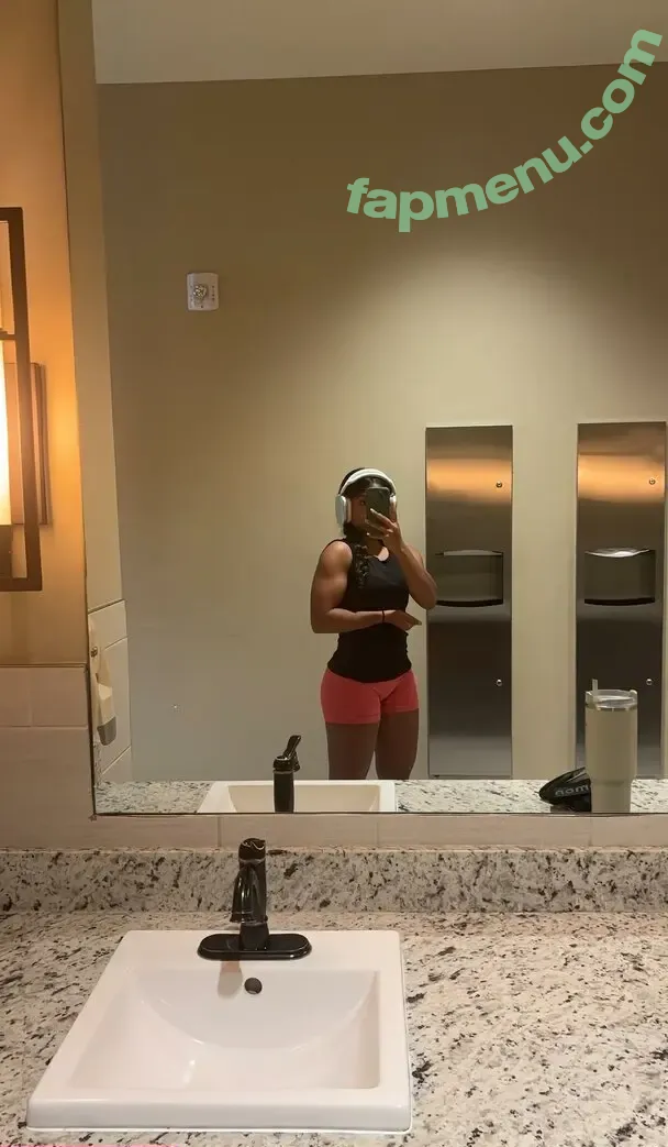 Ciara Oommen nude photo #0007 (ciaraoommen)