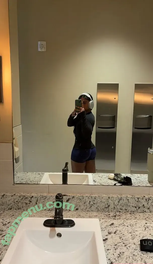 Ciara Oommen nude photo #0008 (ciaraoommen)