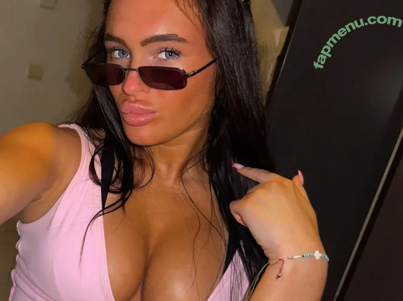 Ciara Wilmot nude photo #0209 (ciaraxwilmot)