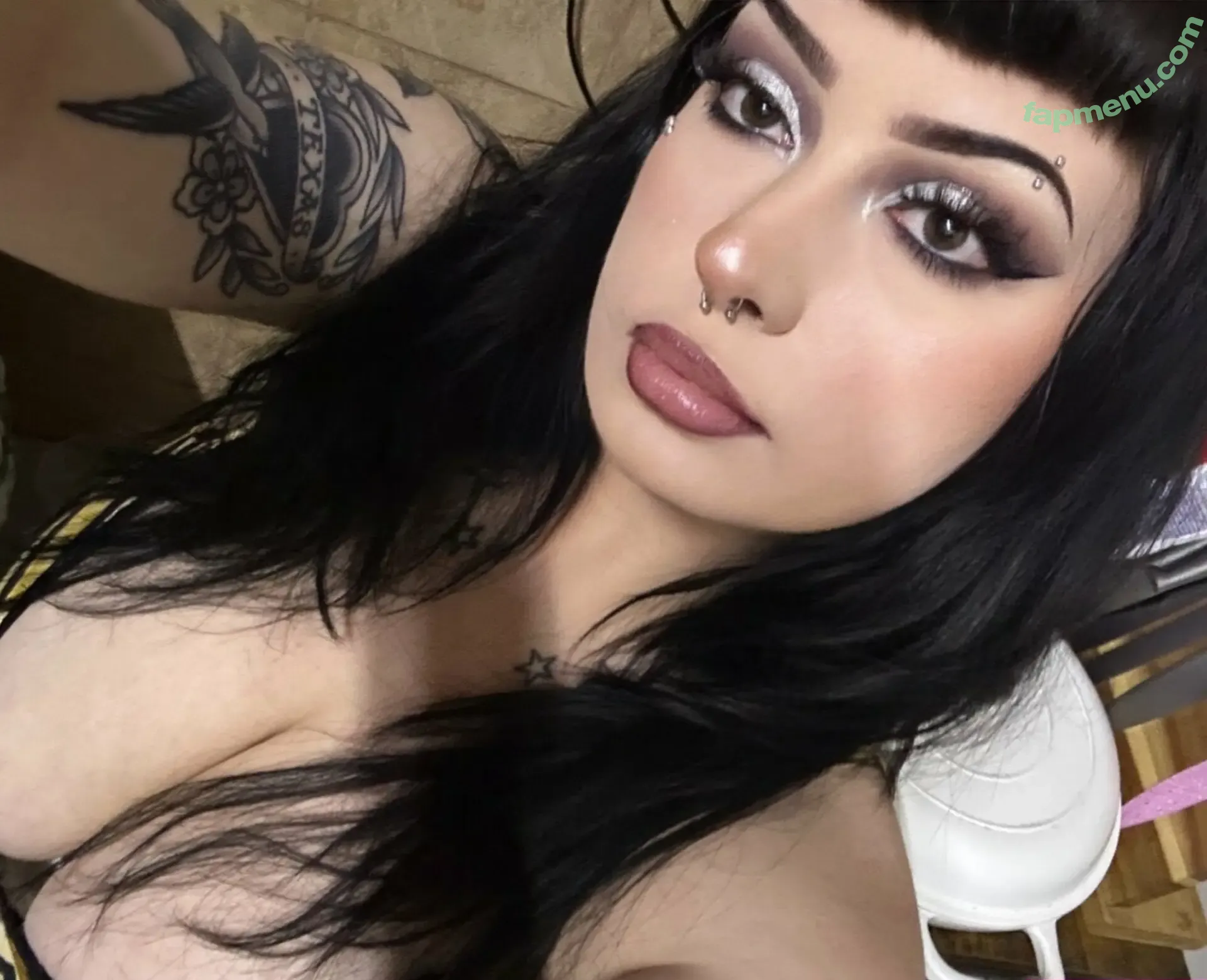 cici nude photo #0102 (yummyciara)