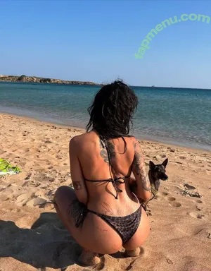 Cicigüner / ciciguner nude photo #0099