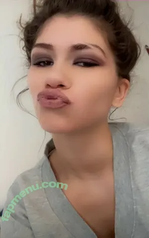 ciggybae / Zendaya lookalike / gypsybaehere / homeskilla_whitnit nude photo #0118