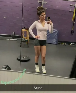 ciggybae / Zendaya lookalike / gypsybaehere / homeskilla_whitnit nude photo #0135