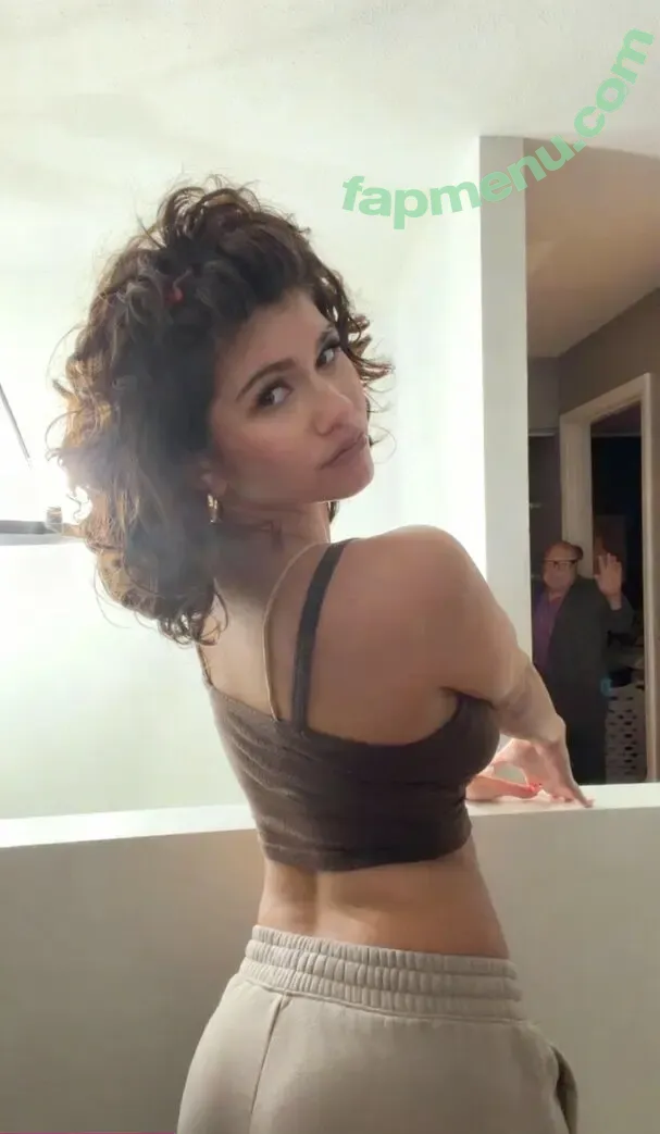 ciggybae nude photo #0149 (Zendaya lookalike / gypsybaehere / homeskilla_whitnit)