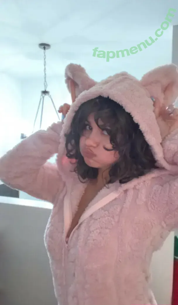 ciggybae nude photo #0151 (Zendaya lookalike / gypsybaehere / homeskilla_whitnit)