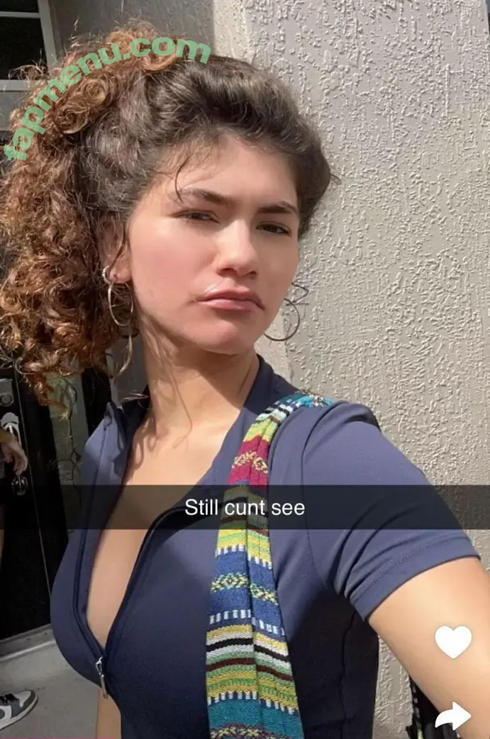 ciggybae nude photo #0184 (Zendaya lookalike / gypsybaehere / homeskilla_whitnit)