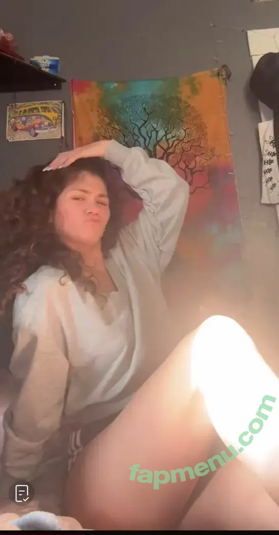 ciggybae nude photo #0186 (Zendaya lookalike / gypsybaehere / homeskilla_whitnit)